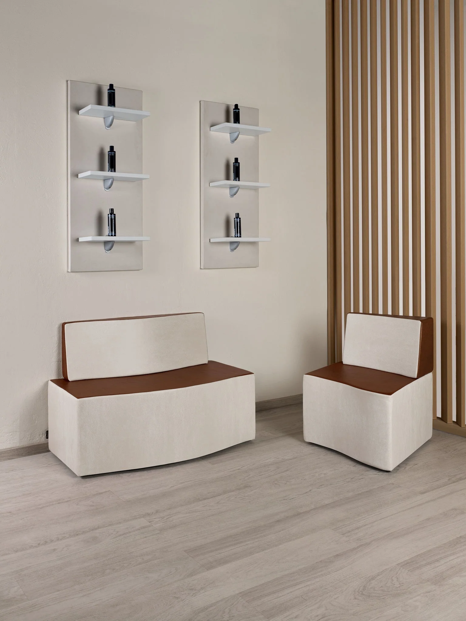 SA Wachtmeubel Lounge - Image 5